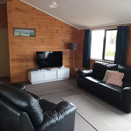 Manapouri Beech Haven Villa Bagian luar foto