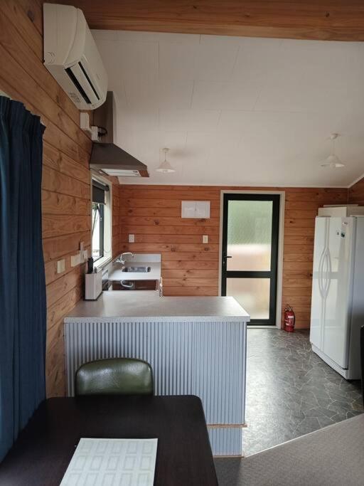 Manapouri Beech Haven Villa Bagian luar foto
