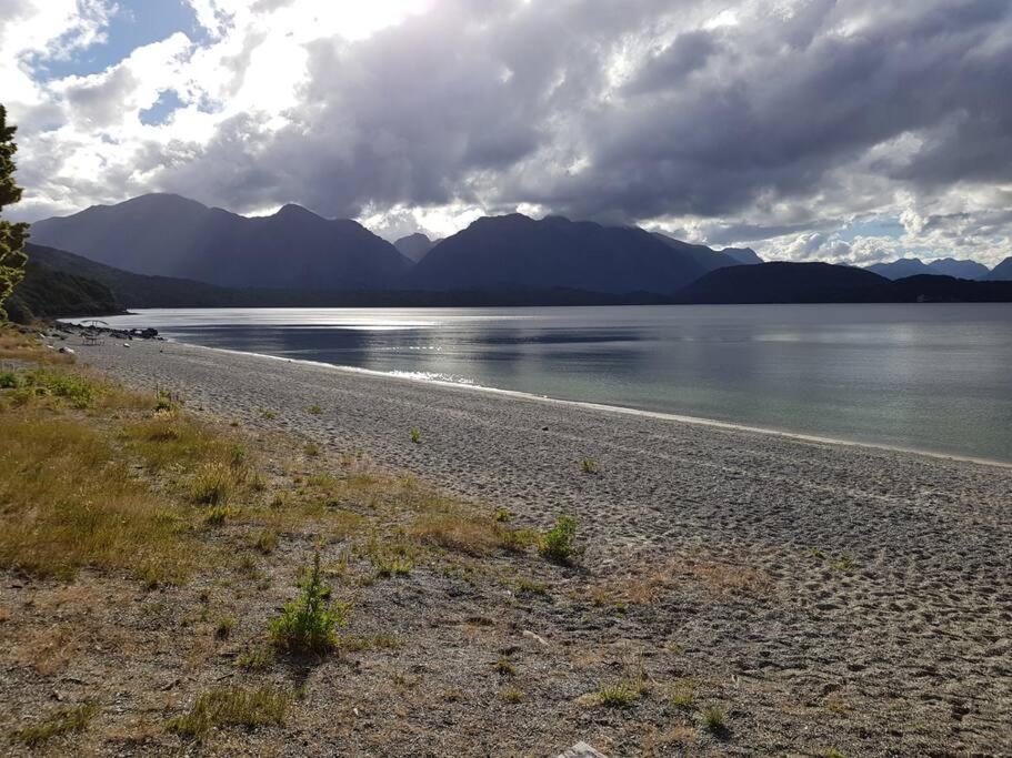 Manapouri Beech Haven Villa Bagian luar foto