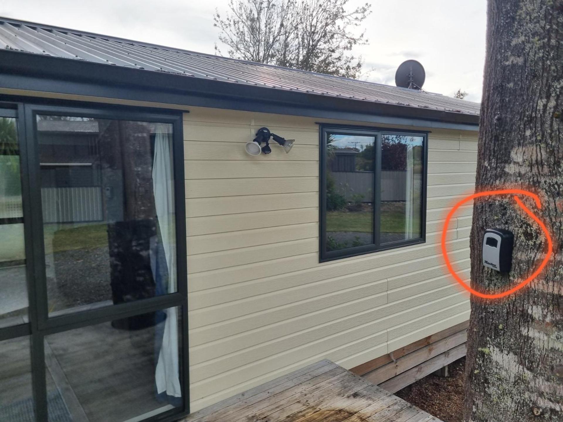 Manapouri Beech Haven Villa Bagian luar foto